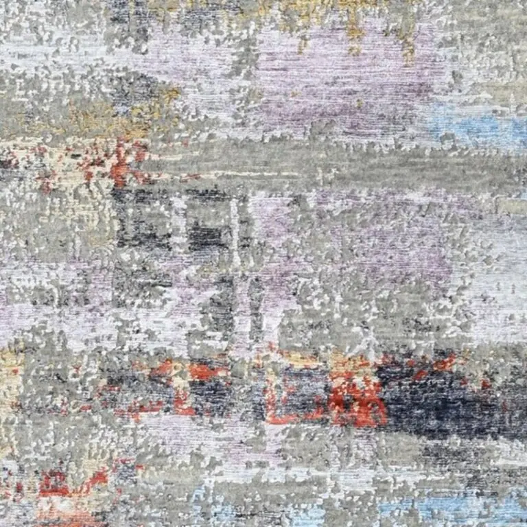 Storm Horizon Rug, charcoal abstract rug, close-up of the hand knotted pile, detail 2