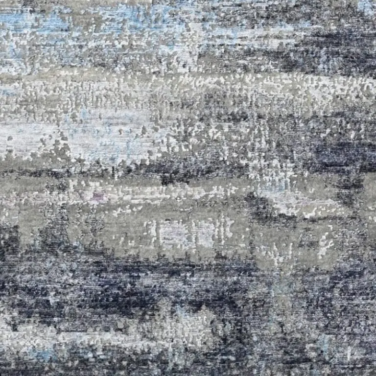 Storm Horizon Rug, charcoal abstract rug, close-up of the hand knotted pile, detail 3
